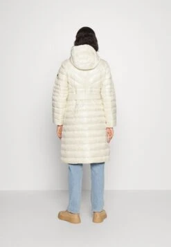 MICHAEL Michael Kors Long Fitted Puffer - Donsjas - Bone 10 MICHAEL Michael Kors Long Fitted Puffer - Donsjas - Bone -Farfetch Winkel 6fa41585aed44d8c9251984f9b2a3dde