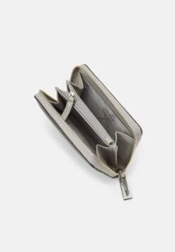 MICHAEL Michael Kors Jet Set Charm Coin Card Case - Portemonnee - Pearl Grey -Farfetch Winkel 7162965ae0d645239dc98504e7c73d38