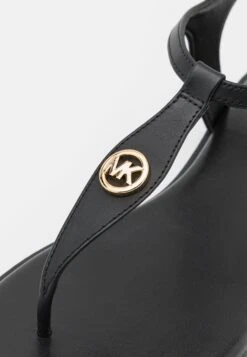 MICHAEL Michael Kors Mallory Thong - Teensandalen - Black -Farfetch Winkel 73ec5e4ef8b648c989cc82fb0a3b0894