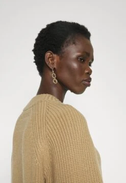 MICHAEL Michael Kors Solid Shaker Split - Trui - Dark Camel -Farfetch Winkel 7cfa220f65734d748a6b09361e2a827a