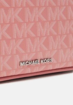 MICHAEL Michael Kors Jet Set Xbody Strap Set - Schoudertas - Primrose -Farfetch Winkel 7d468757917242908a7e92be3e048964