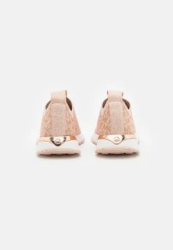MICHAEL Michael Kors Bodie - Sneakers Laag - Soft Pink -Farfetch Winkel 7dff72dca923402fa821997a6e24d930