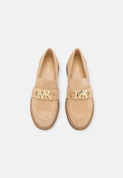 MICHAEL Michael Kors Parker Lug Loafer - Instappers - Camel -Farfetch Winkel 7ff4640e8d1a4d119d01332053e45809