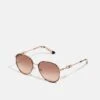 Michael Kors Empire Aviator - Zonnebril - Rose Gold/Pink Tortoise -Farfetch Winkel 80b46df0dca64eb2a9524738ce515f27