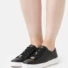 MICHAEL Michael Kors Keaton Lace Up - Sneakers Laag - Black 1 MICHAEL Michael Kors Keaton Lace Up - Sneakers Laag - Black -Farfetch Winkel 8a9c7bcb7ee740e892c8b17624329967
