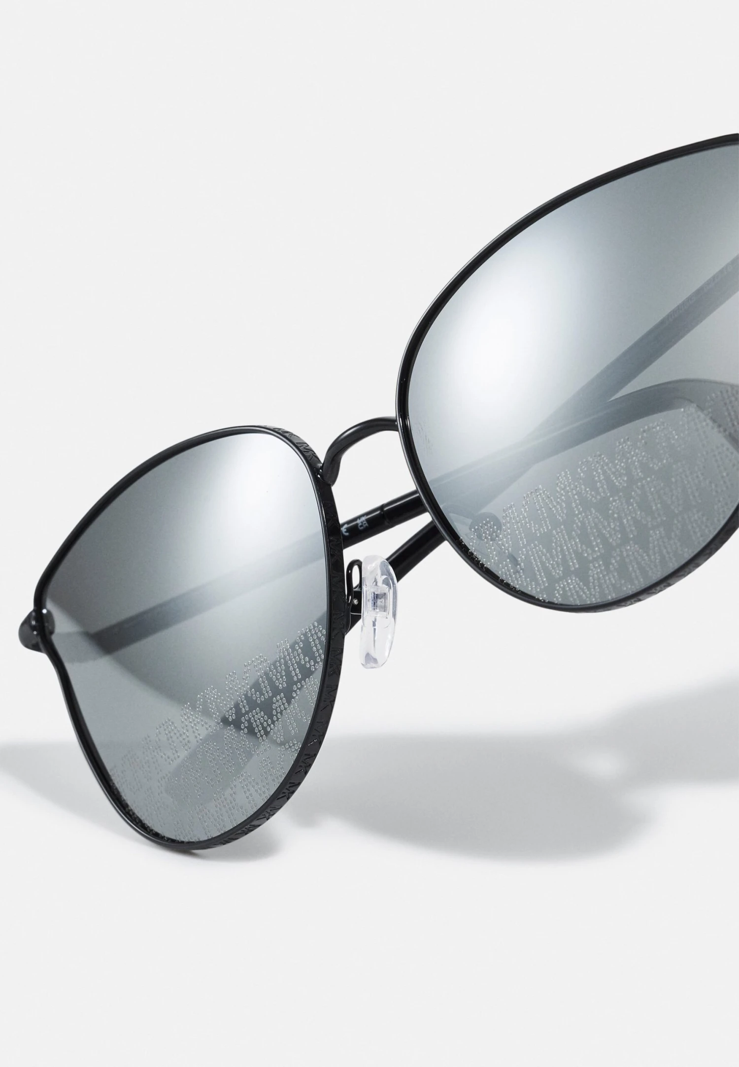 Michael Kors Salt Lake City - Zonnebril - Shiny Black 7 Michael Kors Salt Lake City - Zonnebril - Shiny Black - Afbeelding 5