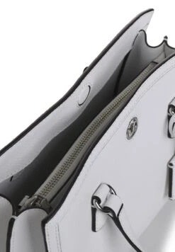 MICHAEL Michael Kors Chantal - Handtas - White -Farfetch Winkel 8d5fa9f7ef3e4a119308b495b2554a4c