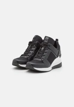 MICHAEL Michael Kors Georgie Trainer - Sneakers Laag - Black -Farfetch Winkel 8da4d69ec83e4747ac41c261653d4dad