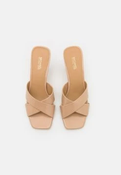 MICHAEL Michael Kors Clara Mule - Muiltjes Met Hak - Light Blush -Farfetch Winkel 9027db80bea54b3095f802226895b540