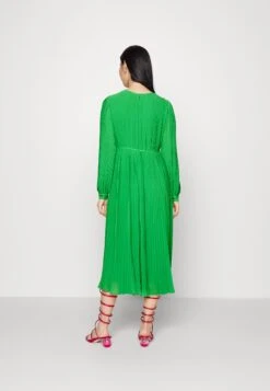 MICHAEL Michael Kors Pleated - Cocktailjurk - Spring Green -Farfetch Winkel 94594ff16d484291b9bdffde126a27cc