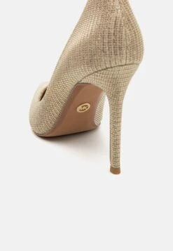 MICHAEL Michael Kors Keke- Klassieke Pumps - Pale Gold -Farfetch Winkel 99c3763ab270450a8891d1eb8b0e3242
