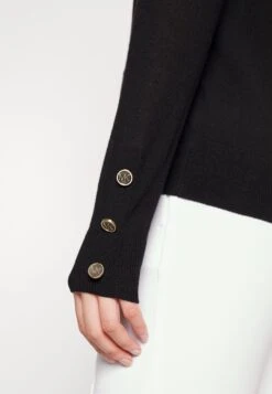 MICHAEL Michael Kors Button - Trui - Black 15 MICHAEL Michael Kors Button - Trui - Black -Farfetch Winkel 9a1c73f1ca4d4831b7d760f6a21bc313