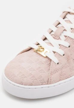 MICHAEL Michael Kors Keaton Lace Up - Sneakers Laag - Soft Pink -Farfetch Winkel 9dbce5ae820544c3b01900a30830408a