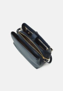 MICHAEL Michael Kors Kensington - Schoudertas - Navy -Farfetch Winkel a55357372aa143e690b2e92acc86ac0a