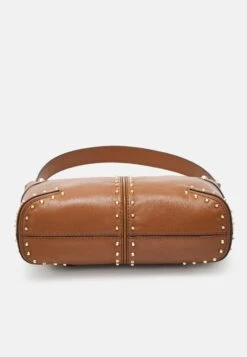 MICHAEL Michael Kors Astor- Handtas - Luggage -Farfetch Winkel a6031f9857a34f85869ab28af0af5bd2