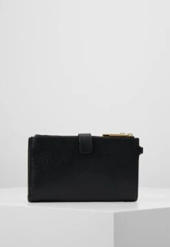MICHAEL Michael Kors Jet Wristlet - Portemonnee - Black -Farfetch Winkel a865f133ea9c4b818c168656488da77f