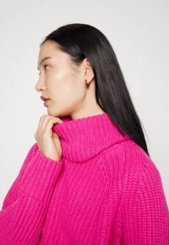 MICHAEL Michael Kors Detachable Snood- Trui - Cerise 16 MICHAEL Michael Kors Detachable Snood- Trui - Cerise -Farfetch Winkel a944ba85d8ce49eaaf270b696e2a68d5
