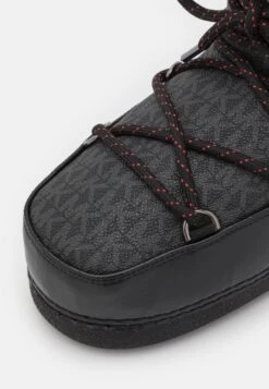 MICHAEL Michael Kors Zelda Bootie - Snowboots- Black 15 MICHAEL Michael Kors Zelda Bootie - Snowboots- Black -Farfetch Winkel ab78a7d94f72426789b23badc5dba73e