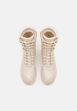 MICHAEL Michael Kors Rowan Lace Up- Veterboots - Light Cream 13 MICHAEL Michael Kors Rowan Lace Up- Veterboots - Light Cream -Farfetch Winkel ae041ac2cb944dc9a4ad968c1f2f91d4