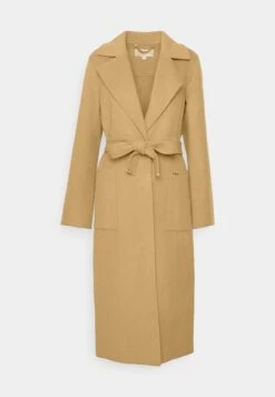 MICHAEL Michael Kors Belted Wrap Style Face Coat - Mantel - Camel -Farfetch Winkel ae832ce8de594db6b38bc52c7fa2b80e