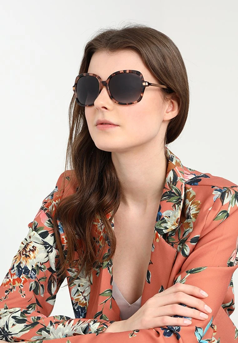 Michael Kors Zonnebril - Havana 4 Michael Kors Zonnebril - Havana - Afbeelding 2