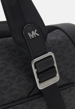 Michael Kors Mariner Unisex - Schoudertas - Black 12 Michael Kors Mariner Unisex - Schoudertas - Black -Farfetch Winkel b075ef02d00c493686c87d74f98f9576