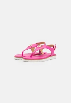 MICHAEL Michael Kors Jilly Flat- Teensandalen - Cerise -Farfetch Winkel b0bbad16dc0d46b8afbf61b21468700e
