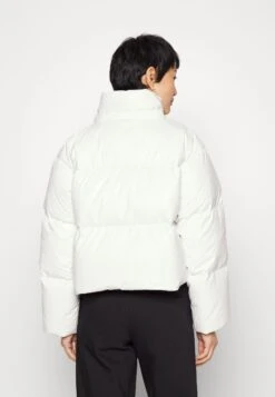 MICHAEL Michael Kors Gewatteerde Jas - White 11 MICHAEL Michael Kors Gewatteerde Jas - White -Farfetch Winkel b2d35c7240d24f5e9f6d35e6e157f124