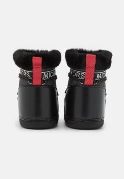 MICHAEL Michael Kors Zelda Bootie - Snowboots- Black 12 MICHAEL Michael Kors Zelda Bootie - Snowboots- Black -Farfetch Winkel bae8df0caca14787a7e592feab94e06e