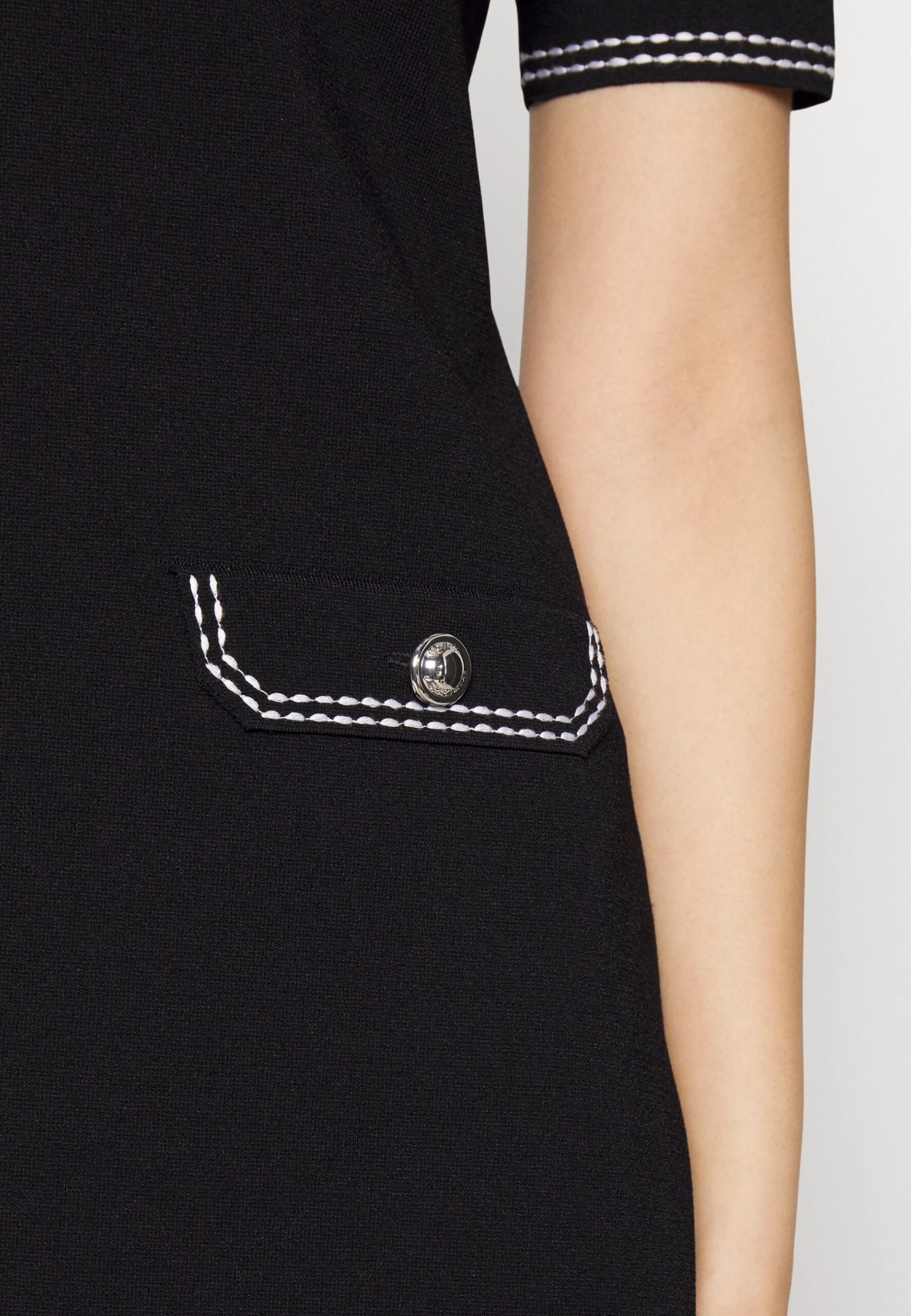 MICHAEL Michael Kors Eco Pop Button - Gebreide Jurk - Black 8 MICHAEL Michael Kors Eco Pop Button - Gebreide Jurk - Black - Afbeelding 6