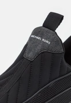 MICHAEL Michael Kors Allie Stride - Instappers - Black 15 MICHAEL Michael Kors Allie Stride - Instappers - Black -Farfetch Winkel bc4e23959b1a460195378c2632c7c569