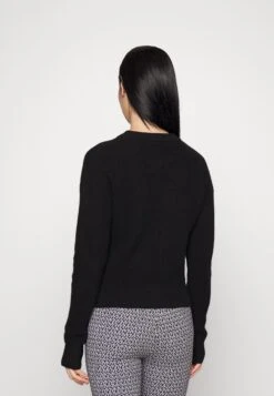 MICHAEL Michael Kors Key Hole Cutout - Trui - Black 11 MICHAEL Michael Kors Key Hole Cutout - Trui - Black -Farfetch Winkel bc5044c3930d439f9138b30905faaef0