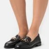 MICHAEL Michael Kors Tiegan Loafer - Instappers - Black 2 MICHAEL Michael Kors Tiegan Loafer - Instappers - Black -Farfetch Winkel bd08783d13f04c06ac4acb1797a78294