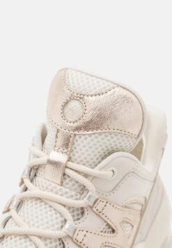 MICHAEL Michael Kors Olympia- Sneakers Laag - Cream -Farfetch Winkel bea2bc5dac5547bfb4603663a5c43708