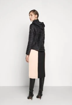 MICHAEL Michael Kors Belted - Gewatteerde Jas - Black 13 MICHAEL Michael Kors Belted - Gewatteerde Jas - Black -Farfetch Winkel bef45ad76ed54c7a8d32fd1271735010