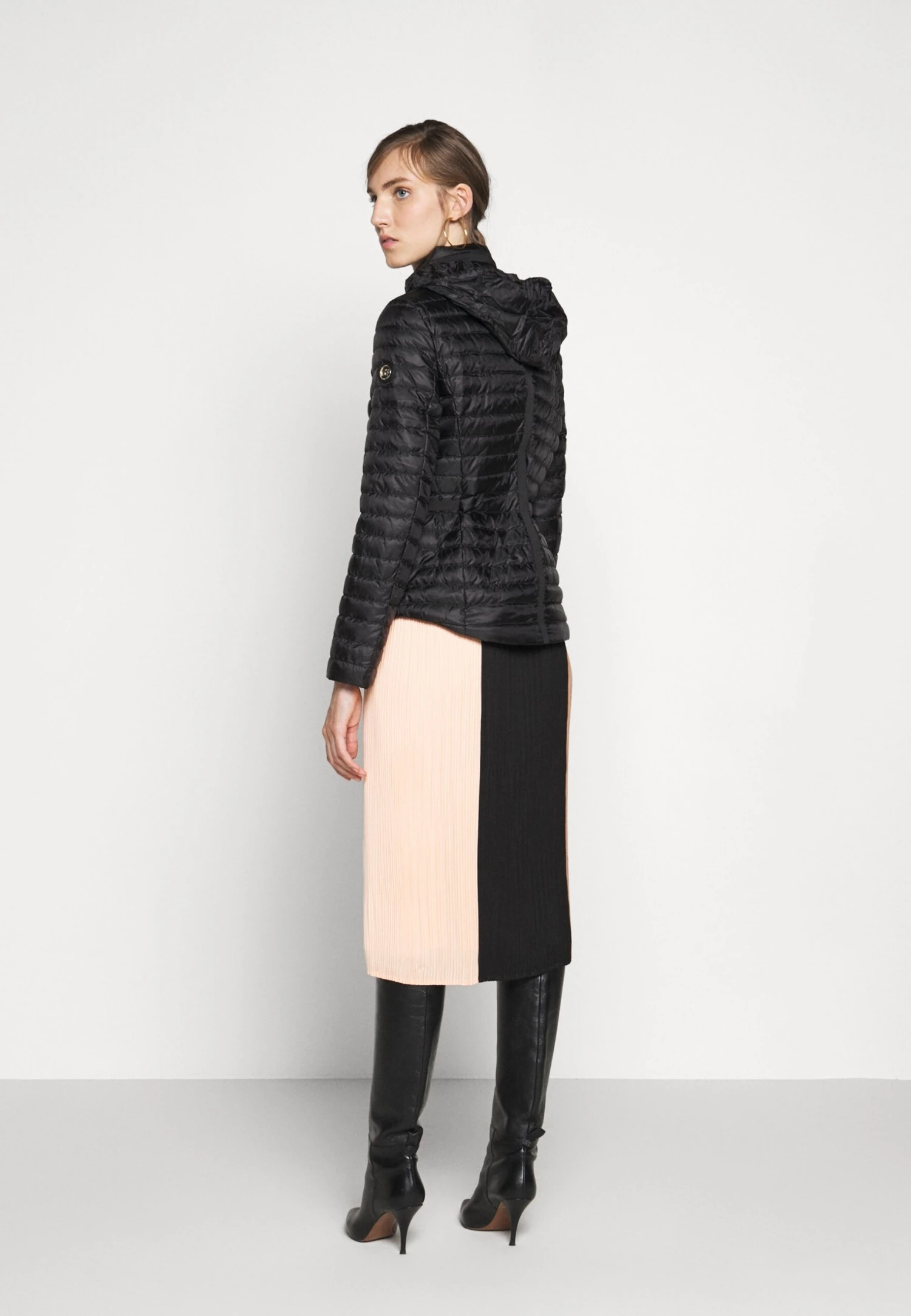 MICHAEL Michael Kors Belted - Gewatteerde Jas - Black 6 MICHAEL Michael Kors Belted - Gewatteerde Jas - Black - Afbeelding 4