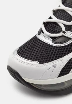 MICHAEL Michael Kors Olympia Sport Trainer - Sneakers Laag - Black/Optic White 15 MICHAEL Michael Kors Olympia Sport Trainer - Sneakers Laag - Black/Optic White -Farfetch Winkel bf7ba2ebf0a44ac4aa0374d8b95a8db2