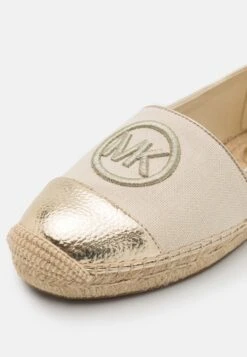 MICHAEL Michael Kors Kendrick Toe Cap - Espadrilles - Gold-Coloured -Farfetch Winkel bff73abad7904261bfb6356115b2c503