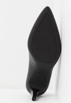 MICHAEL Michael Kors Dorothy Flex - Hoge Hakken - Black 15 MICHAEL Michael Kors Dorothy Flex - Hoge Hakken - Black -Farfetch Winkel c223cee2ddb749ae80acf8f14fc2f5b9