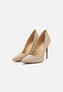 MICHAEL Michael Kors Keke- Klassieke Pumps - Pale Gold -Farfetch Winkel c36d08638c964a11a015e1e6a565bbe6