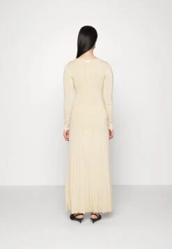 MICHAEL Michael Kors Gebreide Jurk - Goldcoloured -Farfetch Winkel c3a25b6ead9343c1bac3de5ce1315eec