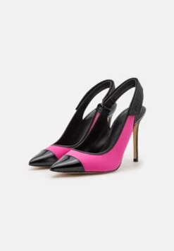 MICHAEL Michael Kors Kourtney Kitten Sling - Klassieke Pumps - Cerise -Farfetch Winkel c855b292b8cc42b993379753c75517a1