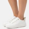 MICHAEL Michael Kors Emmett Lace Up - Sneakers Laag - Optic White -Farfetch Winkel cba827529e49461396fbb1b47d797c31