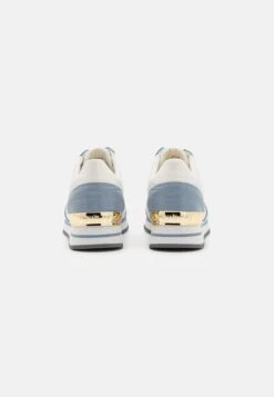 MICHAEL Michael Kors Billie Trainer - Sneakers Laag - Pale Blu Multi -Farfetch Winkel cc4e44e4941b47b48835beaa0102afeb