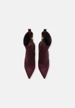 MICHAEL Michael Kors Clara- Korte Laarzen - Merlot -Farfetch Winkel ce6c33bdcab94b8a9313988f47c54a17