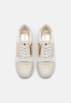 MICHAEL Michael Kors Billie Trainer - Sneakers Laag - Gold/Multi-Coloured -Farfetch Winkel d0288fc3fd4441a295ee6dff30c86ace