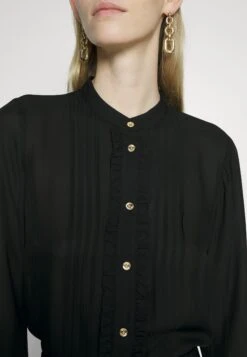 MICHAEL Michael Kors Button Down Blouse - Blouse - Black -Farfetch Winkel d472b4bb90dc4522b36c41b26b4ad9fd