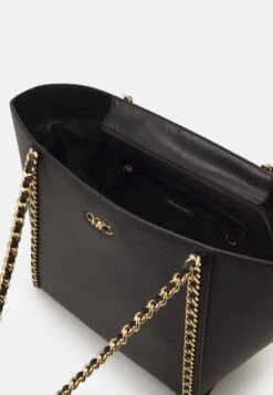 MICHAEL Michael Kors Westley Chain Tote - Shopper - Black 8 MICHAEL Michael Kors Westley Chain Tote - Shopper - Black -Farfetch Winkel d4eb03a9f6774a1ab459a1768535cf6b