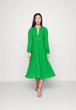 MICHAEL Michael Kors Pleated - Cocktailjurk - Spring Green -Farfetch Winkel d4ee28b4385e41feb732887a9b45ee67