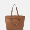 MICHAEL Michael Kors Elliot Tote - Shopper - Luggage -Farfetch Winkel d62174cc3105489783b007d63a5b78cf